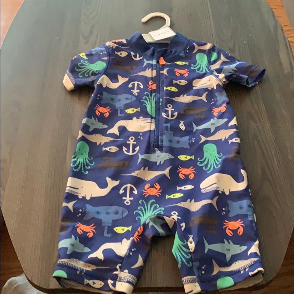 Swim suit